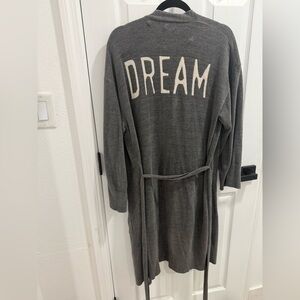 Barefoot dreams woman’s robe